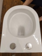 Miska wisząca bezkołnierzowa WC MEXEN 2 szt + gratis