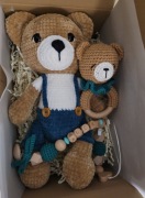 Zestaw powitalny Miś grzechotka zawieszka do smoczka prezent Baby Shower 