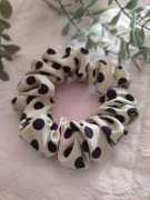 Gumka do włosów typu Scrunchies Kropka Limonka Slim 