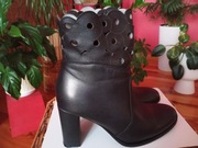 Botki skórzane ażurowe czarne Eksbut rozmiar 37