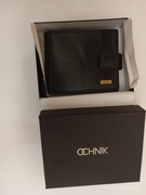 Skórzany portfel męski. OCHNIK portfel skóra naturalna czarny SL-191-BLACK.