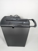 Niszczarka Amazon Basics 3w1 – Papier, Karty, Płyty CD – Biurowe Must-Have!