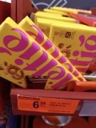 Czekolada Meltie 22szt niebieskie i 8 różowych 