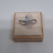 Piękny pierścionek z cyrkoniami S925 Apart By Dziubeka Yes