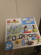 LEGO 10986 - Dom rodzinny na kółkach 