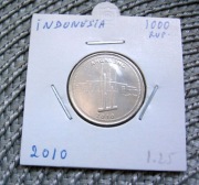 Indonezja 1000 Rupi 2010r - Angklung