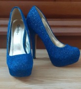 Szpilki szafirowe brokatowe z platformą – eleganckie, rozm. 36,5 (bdb)