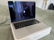 MacBook Air 13 2020 M1 256GB 8GB - stan bardzo dobry
