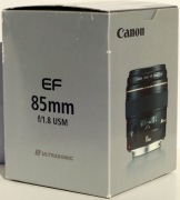 Canon EF 85mm f/1.8 USM. Stan bez zastrzeżeń.