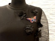 Czarna bluzka z motylkiem