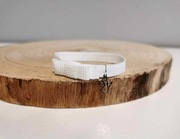 Bransoletka elastyczna biała anioł komunia święta 