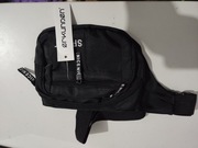 Czarna pojemna nerka torba unisex