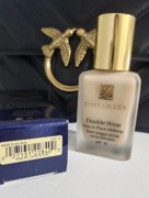 Podkład 2N1 stara wersja Estee Lauder 30 ml 