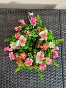 Wianek wiosenny z kwiatem jabłoni,wianek