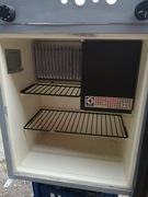 Lodowka na 12v 220v gaz propan butan - do campera Electrolux 