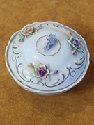 Bomboniera Von Schierholz recznie malowana szer.16cm./15cm.antyk lata 30 XX