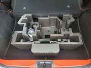 Dacia Spring, organizer - wkład w miejsce koła 