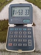 Stary zegarek z kalkulatorem