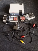 Konsola z retro grami 