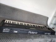 Roland xp 80 z futerałem 