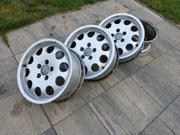 Komplet oryginalnych felg Audi  7JX16H2 
