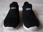 Czarne przewiewne buty sportowe chlopiec 33 Sprandi