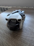 Dron DJI Mini 3 Fly More Combo (dodatkowe baterie, ładowarka, pokrowiec)