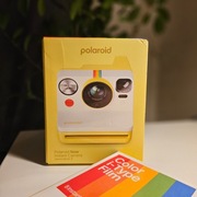 Aparat natychmiastowy POLAROID Now Gen 3 + kolorowe wkłady (8 szt.)