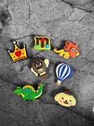 Przypinki do butów ( na przykład Crocs )