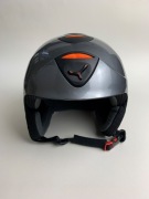 Kask firmy CEBE