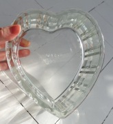 Szklany pojemnik misa bomboniera serce 