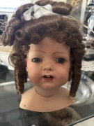 Lalka z porcelany-popiersie