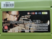 Militaria Latarka Wojskowa LED zasięg 200 m Zoom OUT x2000 technologia USA