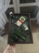 Jägermeister w żywicy nowoczesna sztuka do Twojego domu broken bottle art