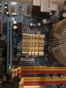 Płyta Gigabyte z procesorem grafika CD rom