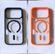 Etui/case przezroczyste pomarańczowe i czarne z MagSafe na iPhone'a 17 pro