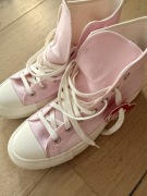 Trampki Converse rozmiar. 40 różowe 