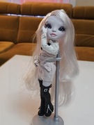  lalka modowa Shadow High Karla Choupette. 