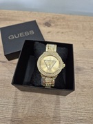 Damski zloty  zegarek Guess  z pudelkiem na bransolecke
