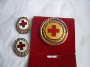 Niemiecki Czerwony Krzyż -DDR - odznaki. 