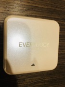 Rozświetlacz Everybody london