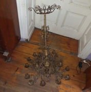 Antyk XVIII wieczny żyrandol na świece 