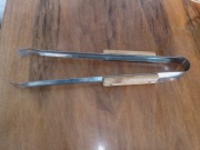 Szczypce kuchenne, do grilla itp., z drewnianymi izolatorami