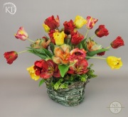 Stroik na grób, Wiązanka na cmentarz, Dekoracja, Tulipany