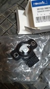 Czujnik położenia przepustnicy Hyundai Santa fe SM 2,4 B 35102-38610