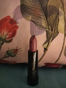 Pomadki Essence Long Lasting