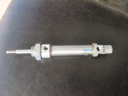 FESTO SIŁOWNIK DSNU 20-50-P-A