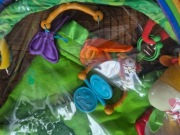 FISHER PRICE mata grająca dla dziecka