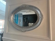 Lustro Owalne W Drewnianej Ramie 92x122