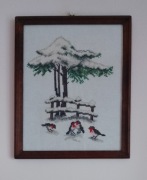 Obrazek zimowy ręcznie haftowany HANDMADE rękodzieło zima ptak drzewo śnieg